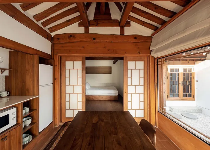 公寓 Luxury Hanok Gouheon 首爾